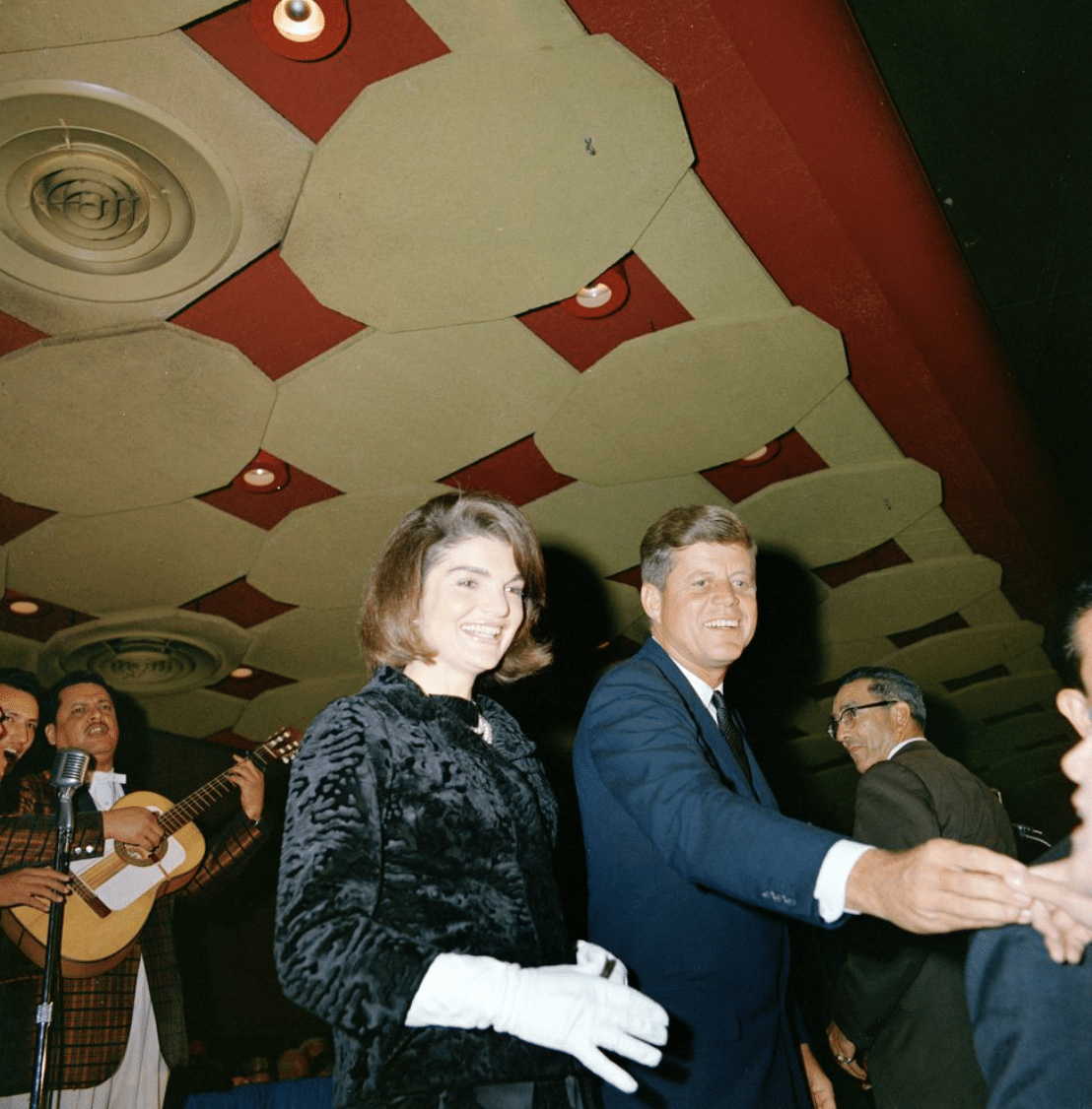 President and Mrs. Kennedy address the crowds at the League of United Latin American Citizens (LULAC).
Cecil Stoughton. White House Photographs. John F. Kennedy Presidential Library and Museum, Boston